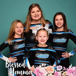 Meet your Posher, Adria